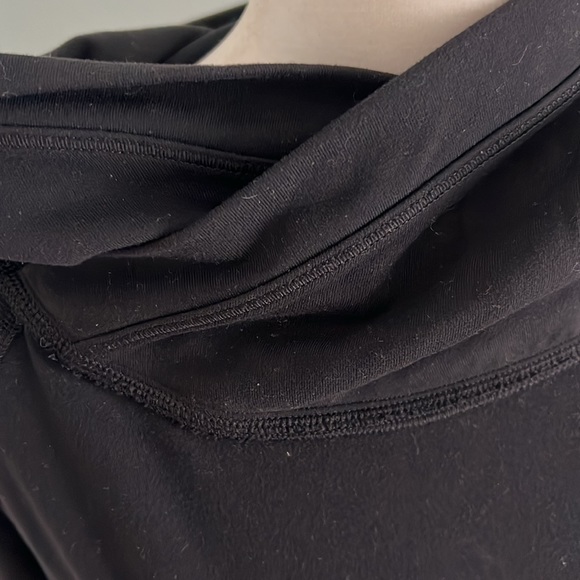 Lululemon relaxed neck top - Picture 2 of 6